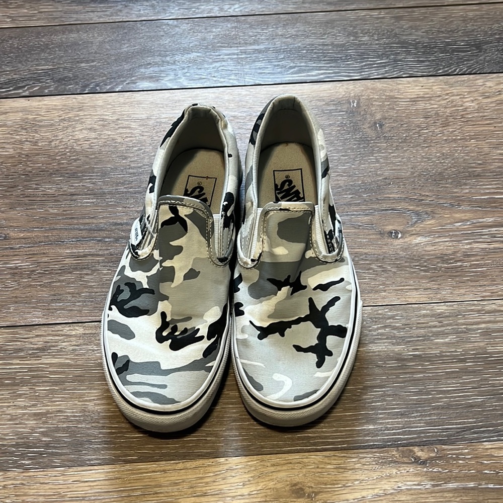 CAMO vans. Worn once or twice.